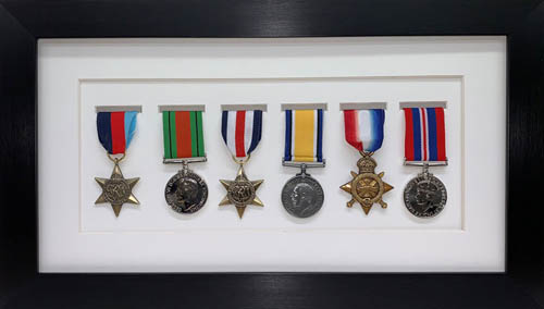 Military / War / Sports Medal 3D Box Picture Frame Fits Six Medal